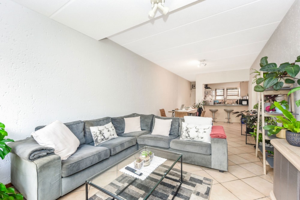Apartment for sale in Sunninghill - FW1731990