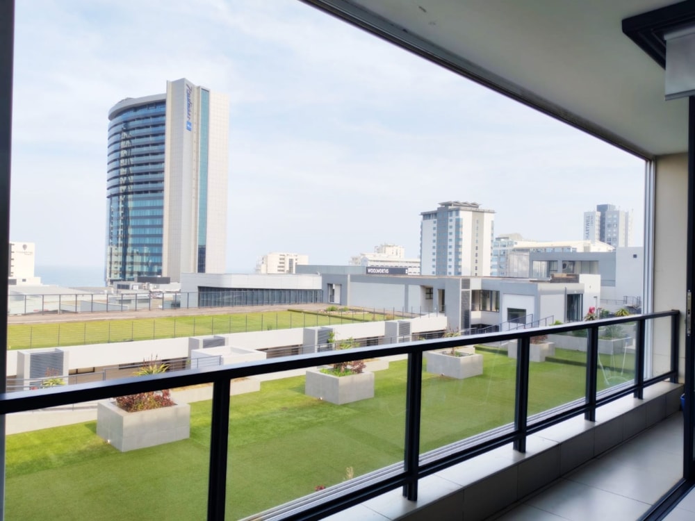 Apartment to rent in uMhlanga Rocks - 1ND1729539