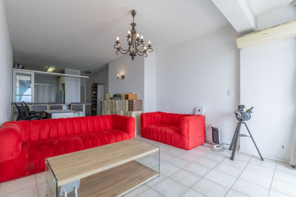 Apartment for sale in Northcliff, Johannesburg - RAN1728385