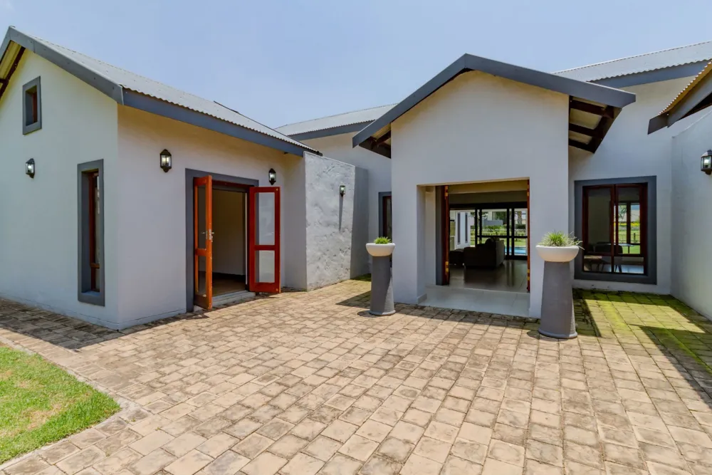 House for sale in The Islands Estate - 1HR1729023 House for sale in The Islands Estate - 1HR1729023