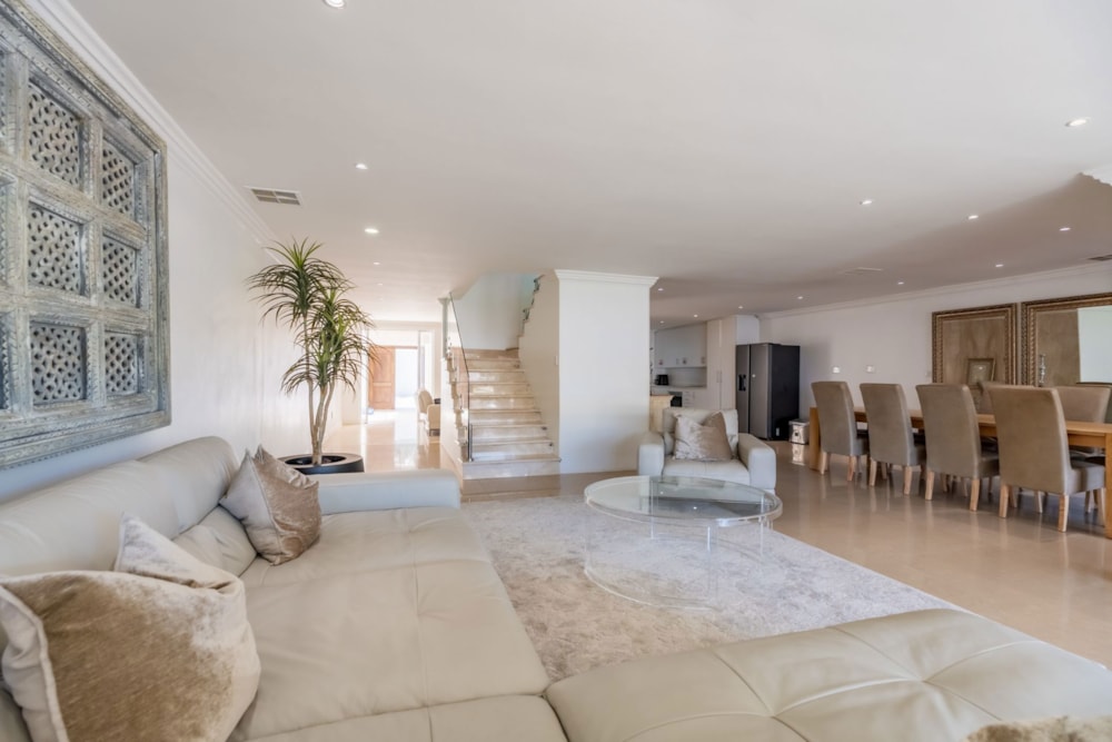Townhouse for sale in uMhlanga Rocks - 1ND1738584