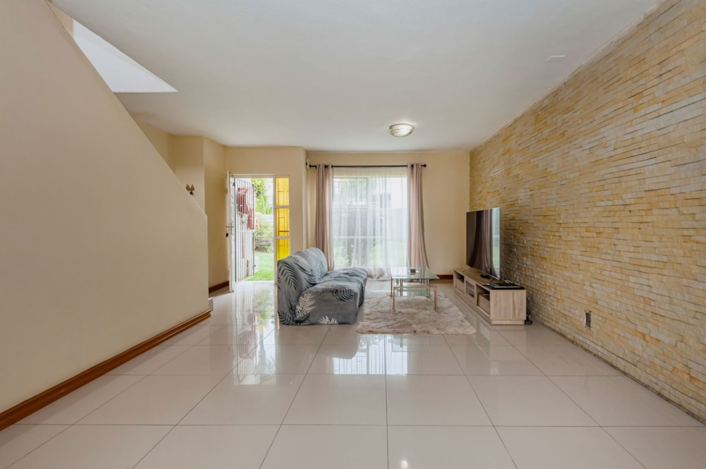 Apartment for sale in Weltevredenpark - RAN1730306