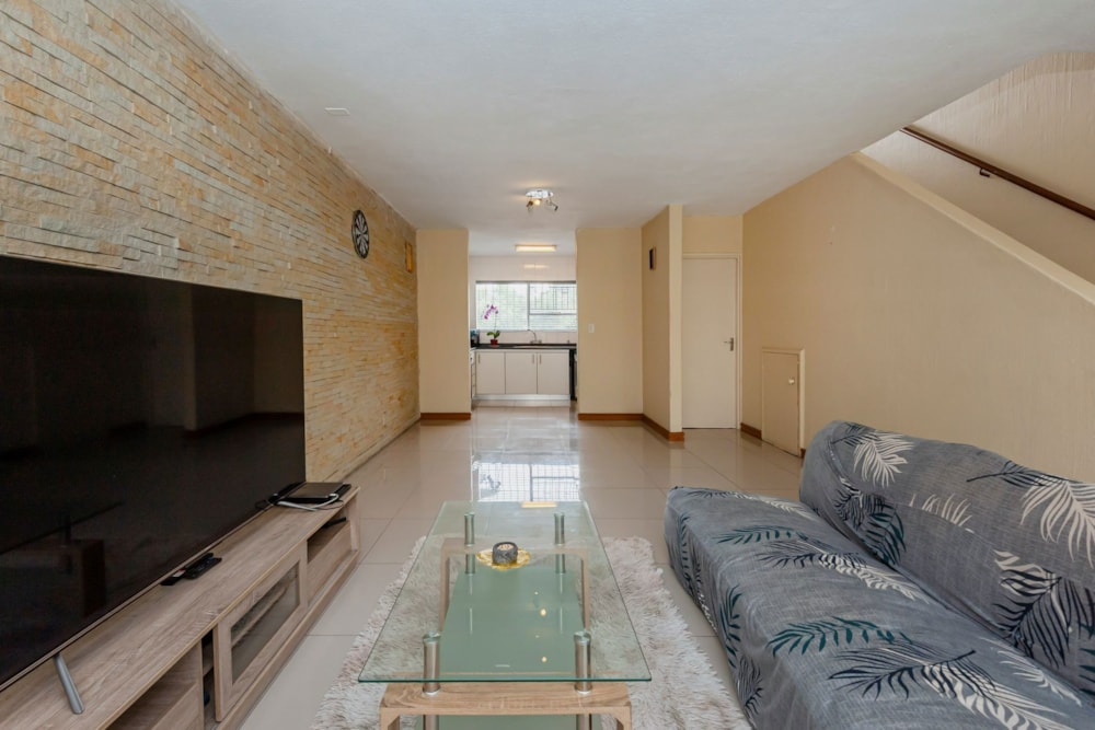 Apartment for sale in Weltevredenpark - RAN1730306