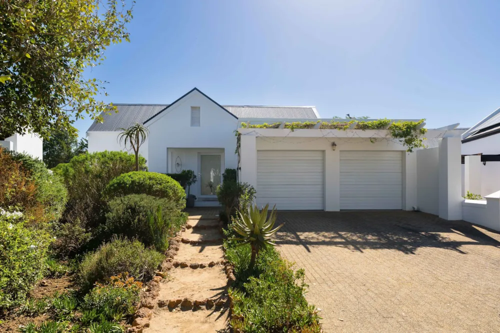 House sold in Croydon Olive Estate - SW1731222 House sold in Croydon Olive Estate - SW1731222