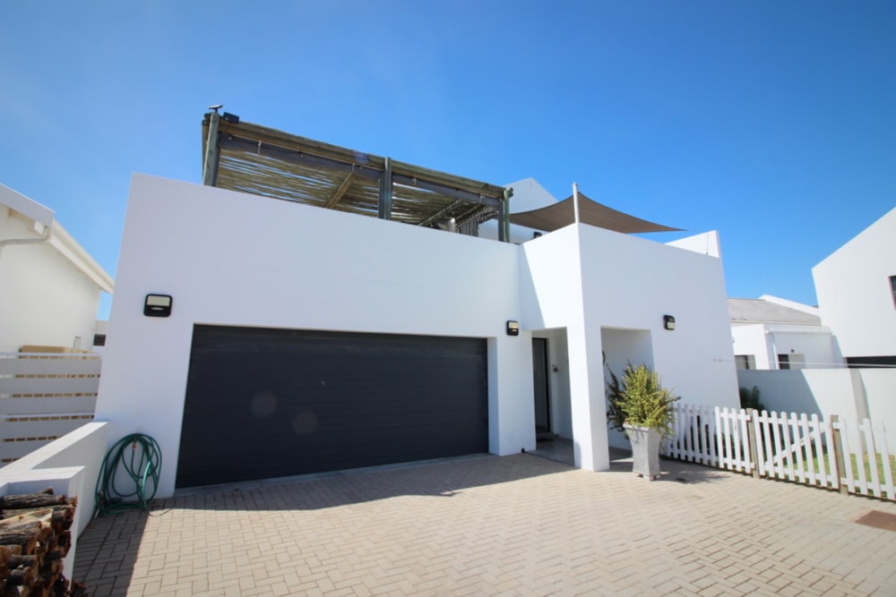 House for sale in Sandy Point - LA1728849