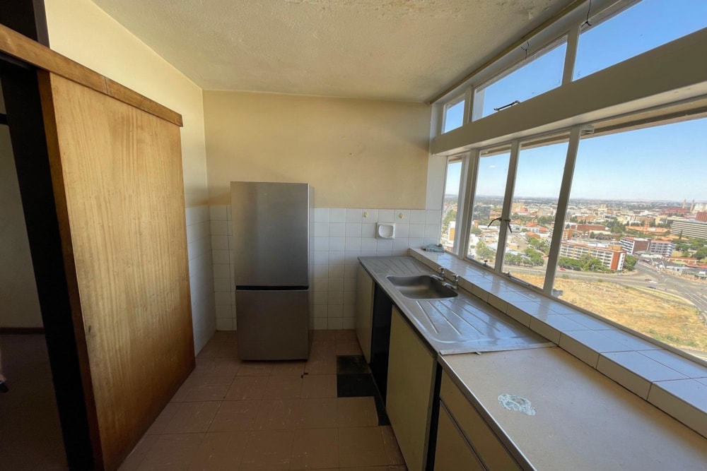 Apartment for sale in Westdene, Bloemfontein - 1BX1730732 Apartment for sale in Westdene, Bloemfontein - 1BX1730732
