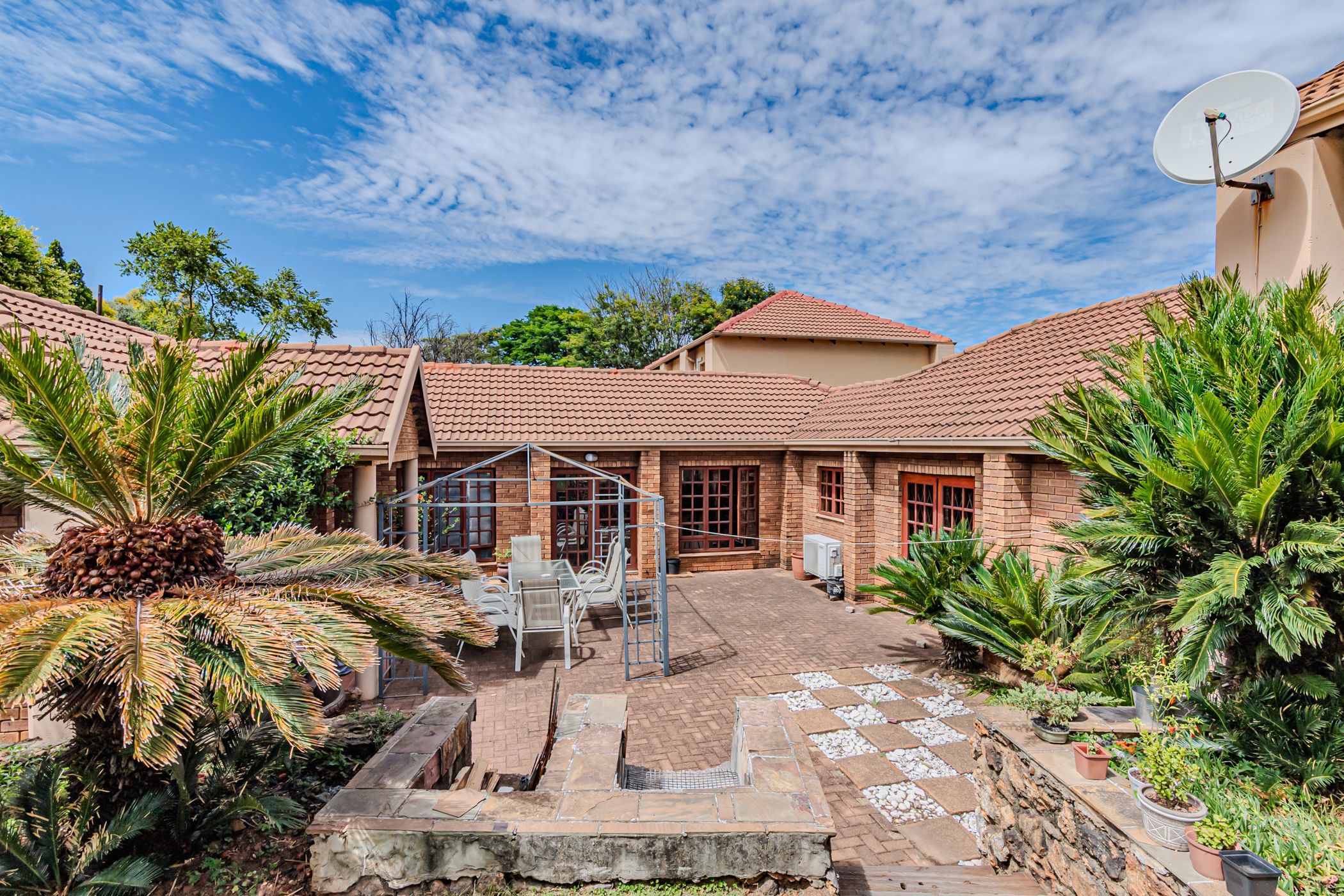 Double-storey house for sale in Zwartkop - CN1726382