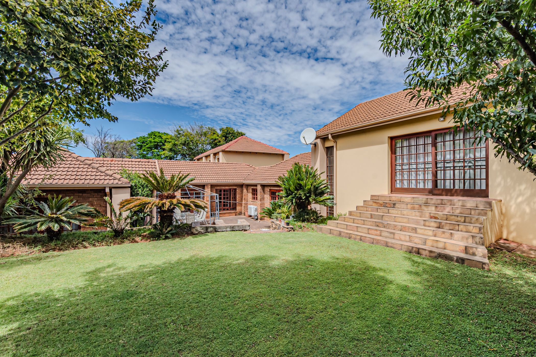 Double-storey house for sale in Zwartkop - CN1726382