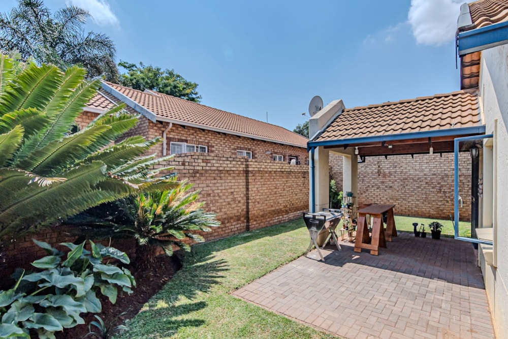 House for sale in Clubview - CN1730157