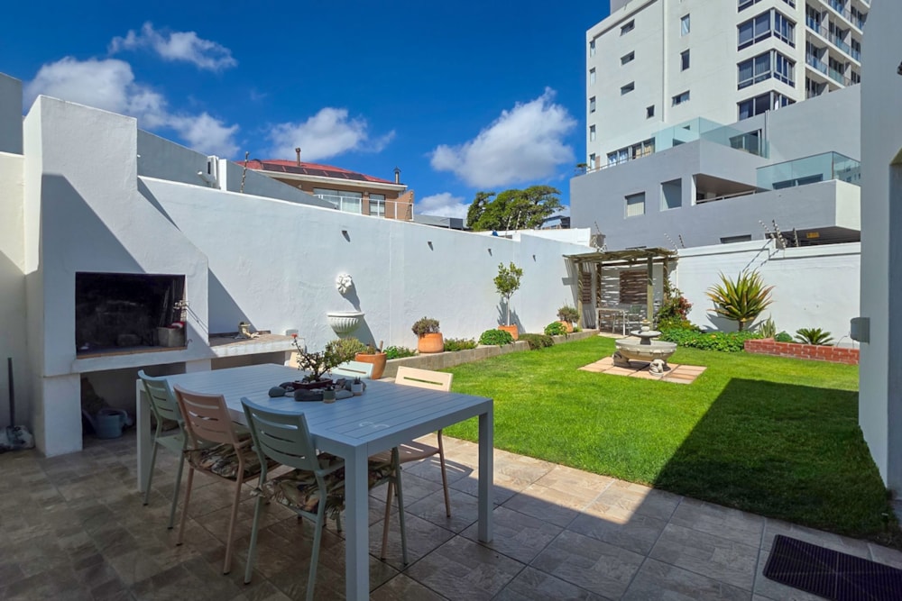 Double-storey house for sale in Bloubergstrand - 1TV1729027