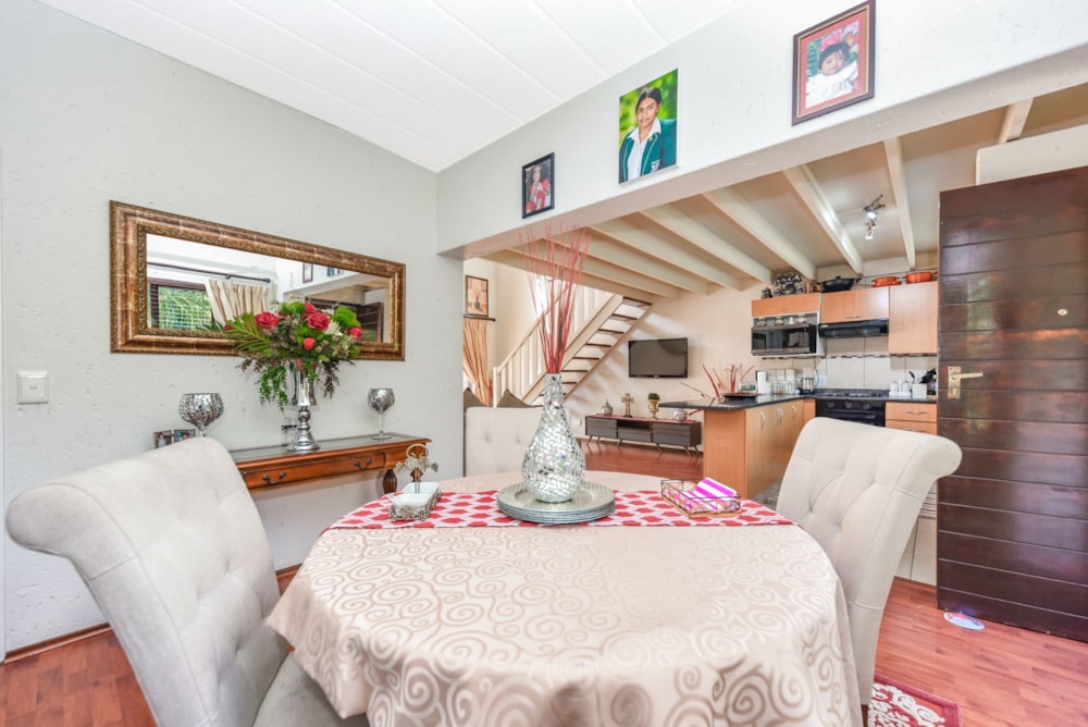 Loft for sale in Douglasdale - FW1730138 Loft for sale in Douglasdale - FW1730138