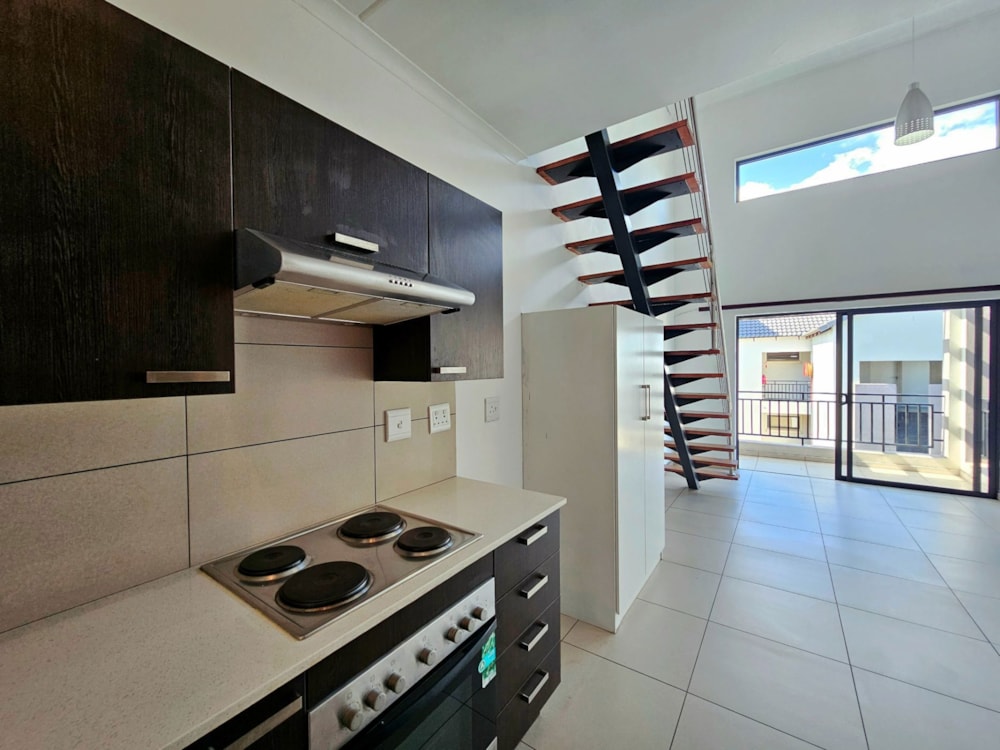 Apartment for sale in Fourways - FW1730760 Apartment for sale in Fourways - FW1730760