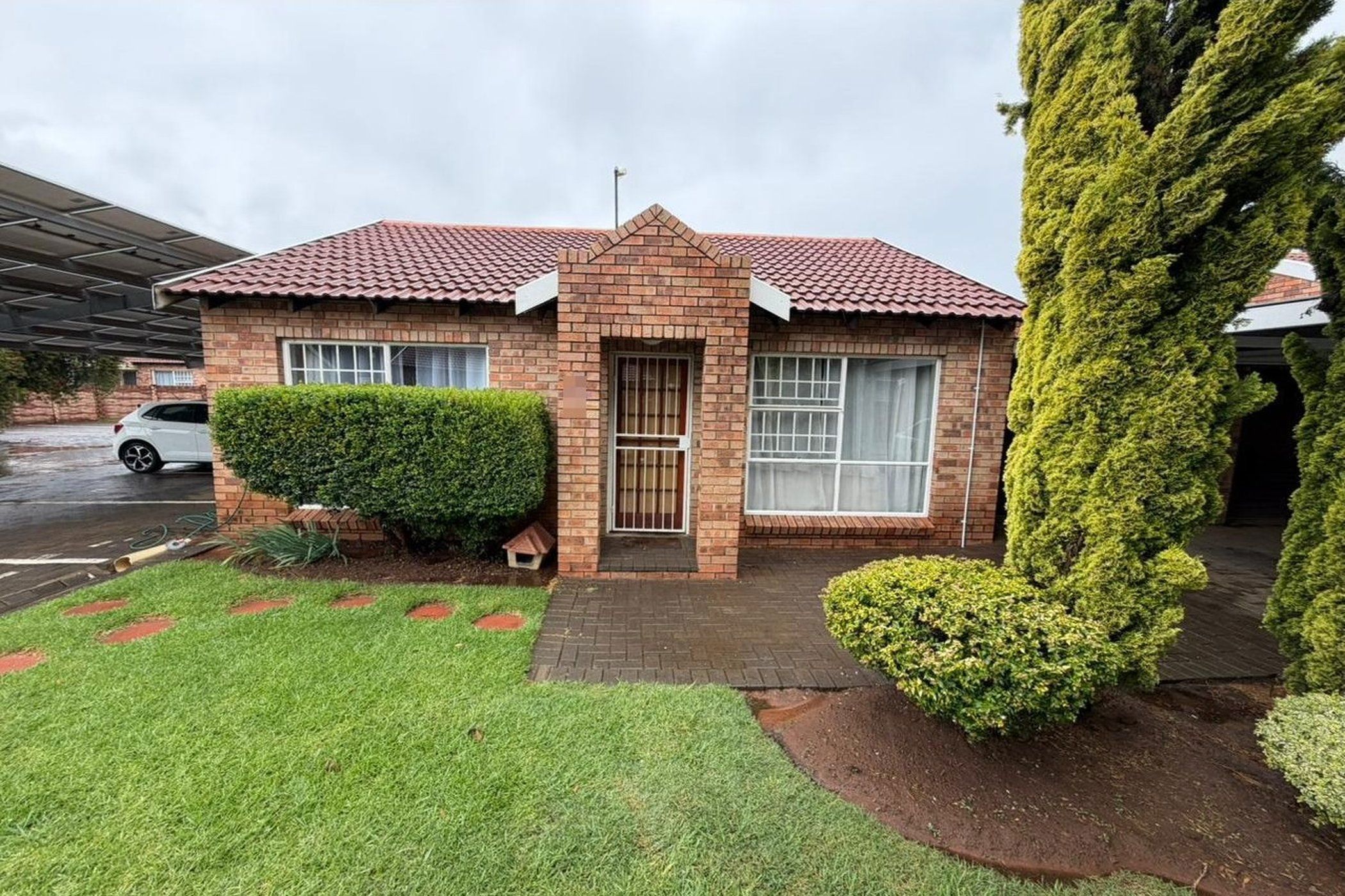 Apartment for sale in Universitas - 1BX1730795