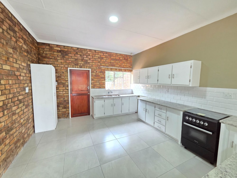 Townhouse to rent in Hutten Heights - 1NW1732334 Townhouse to rent in Hutten Heights - 1NW1732334