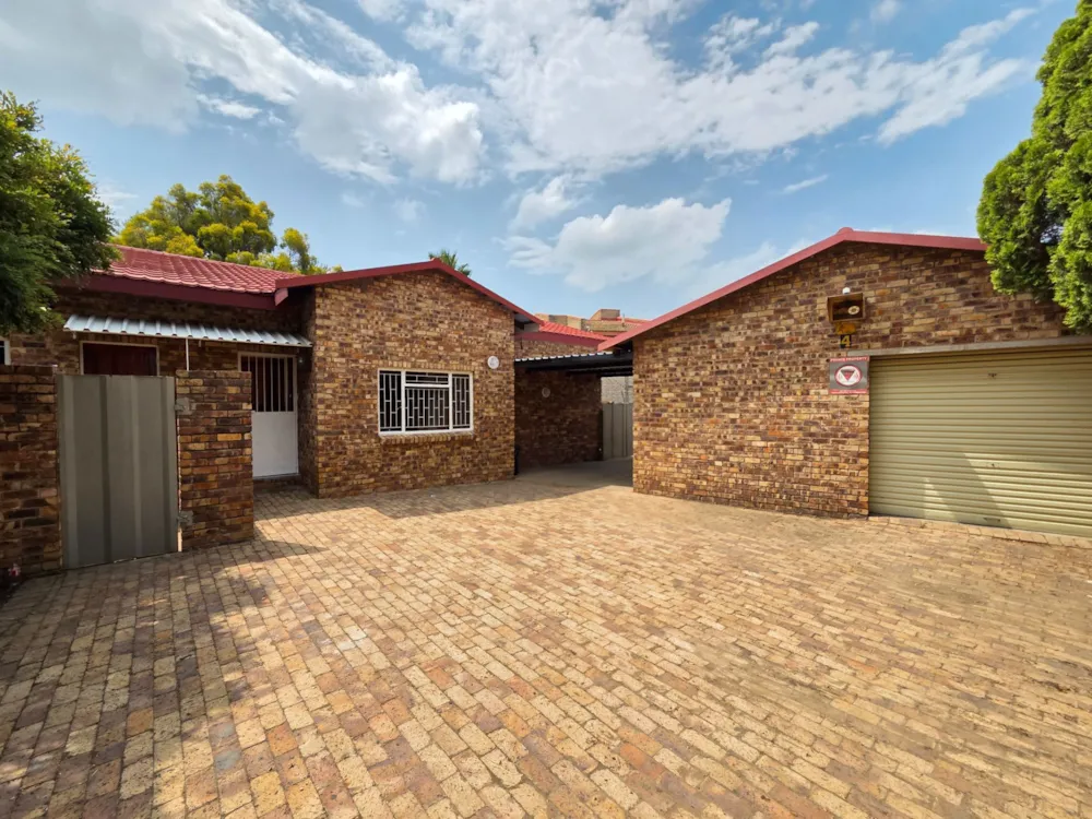 Townhouse sold in Hutten Heights - 1NW1700682 Townhouse sold in Hutten Heights - 1NW1700682