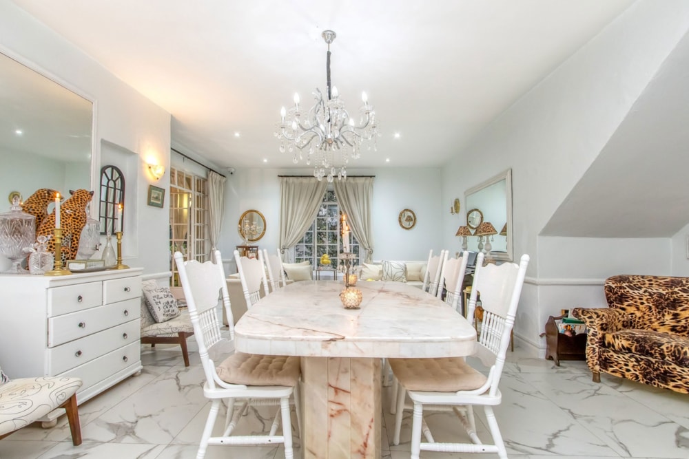 Apartment for sale in Oaklands, Johannesburg - HP1731611