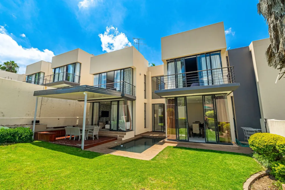 Townhouse for sale in Bryanston - HP1729712 Townhouse for sale in Bryanston - HP1729712