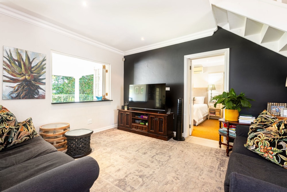 Townhouse for sale in Mount Edgecombe Country Estate - 1MT1731046