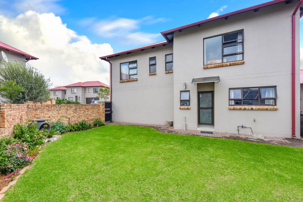 House for sale in Cedar Creek - FW1731975