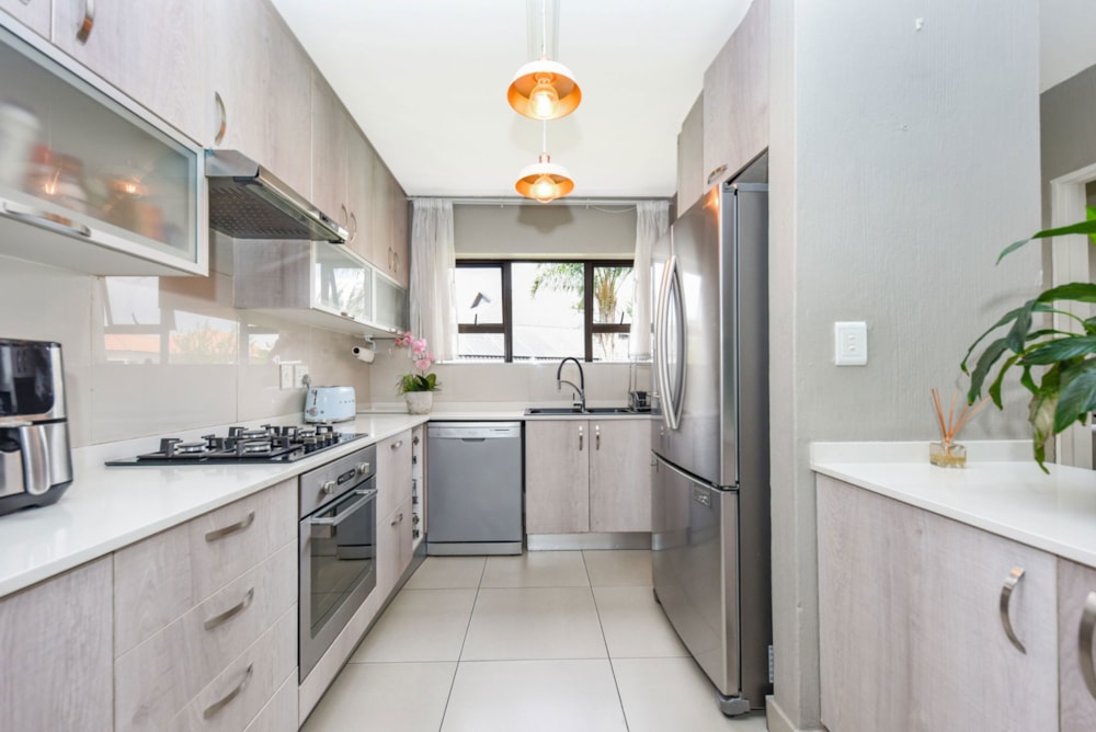 House for sale in Cedar Creek - FW1731975