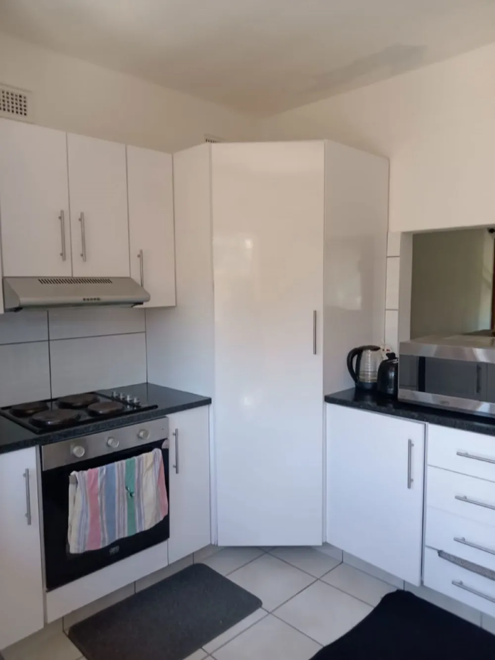 Double-storey apartment for sale in Scottburgh - 1si1735321 Double-storey apartment for sale in Scottburgh - 1si1735321