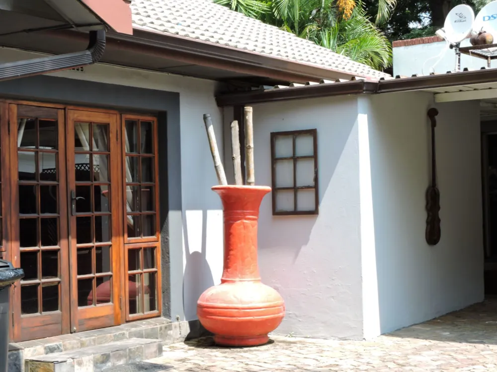 Guesthouse for sale in Bo Dorp - 1RU1734298 Guesthouse for sale in Bo Dorp - 1RU1734298