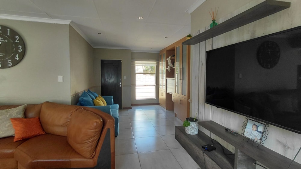 Townhouse for sale in Spitskop - 1BX1735320 Townhouse for sale in Spitskop - 1BX1735320