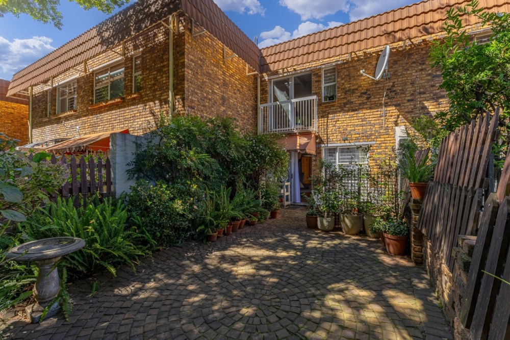 Townhouse for sale in Northmead - EN1733072