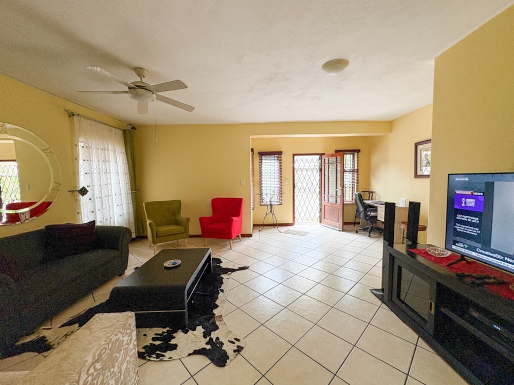 Apartment for sale in Sonheuwel - 1NS1726030 Apartment for sale in Sonheuwel - 1NS1726030