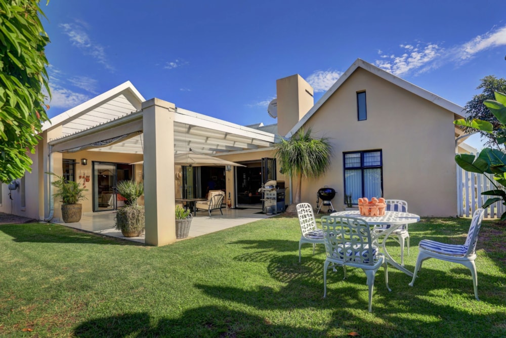 House for sale in Kraaibosch Country Estate - GEO1733730