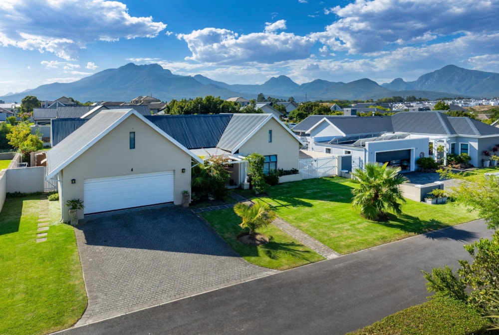 House for sale in Kraaibosch Country Estate - GEO1733730