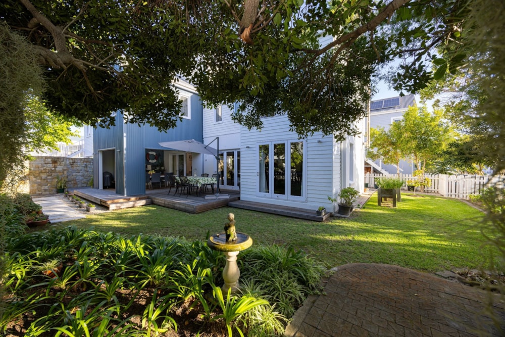 House for sale in Thesen Islands - 1KG1735300 House for sale in Thesen Islands - 1KG1735300