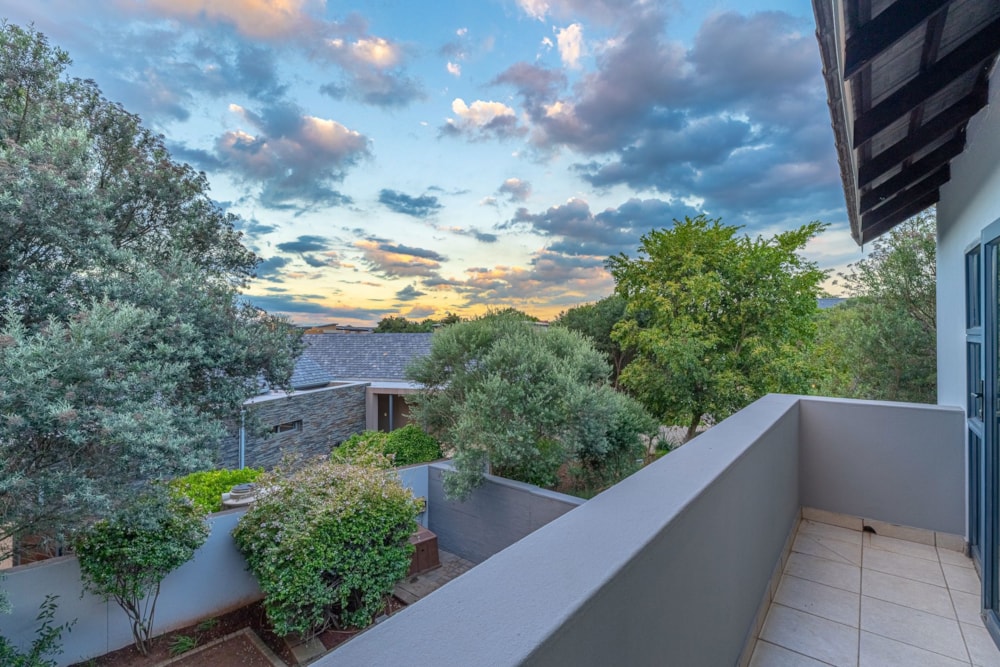 Double-storey house for sale in Serengeti Golf Estate - KTP1733170 Double-storey house for sale in Serengeti Golf Estate - KTP1733170