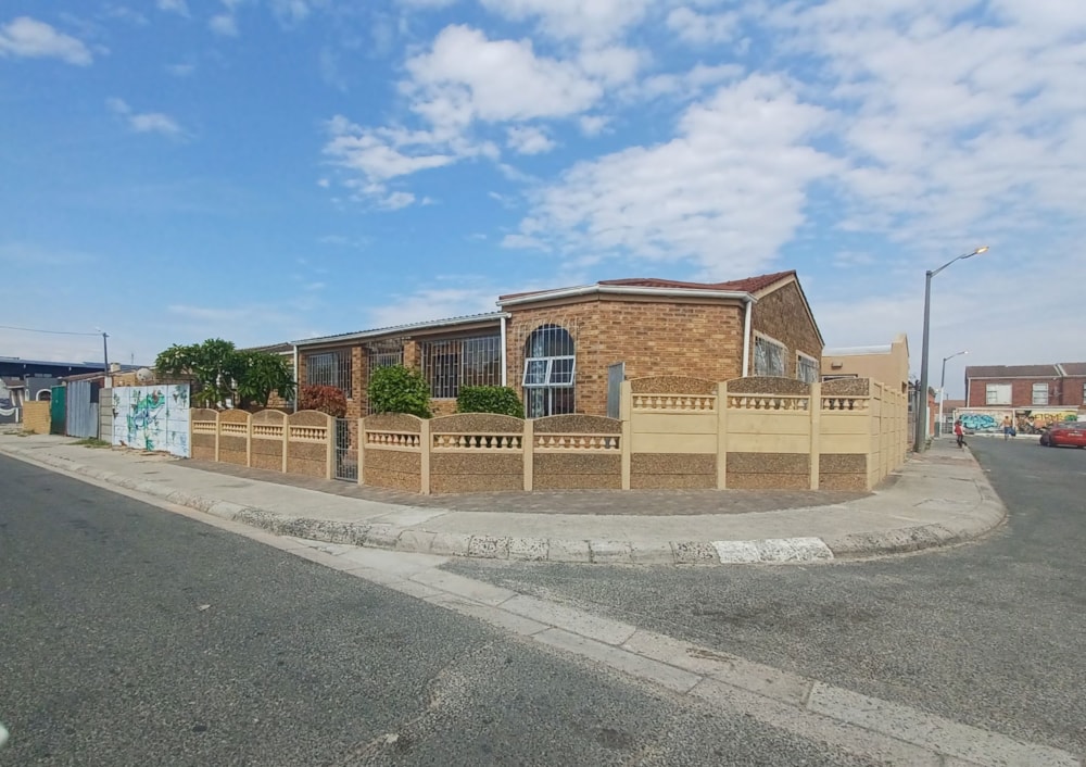 House for sale in Westridge, Mitchells Plain - 1MN1734364