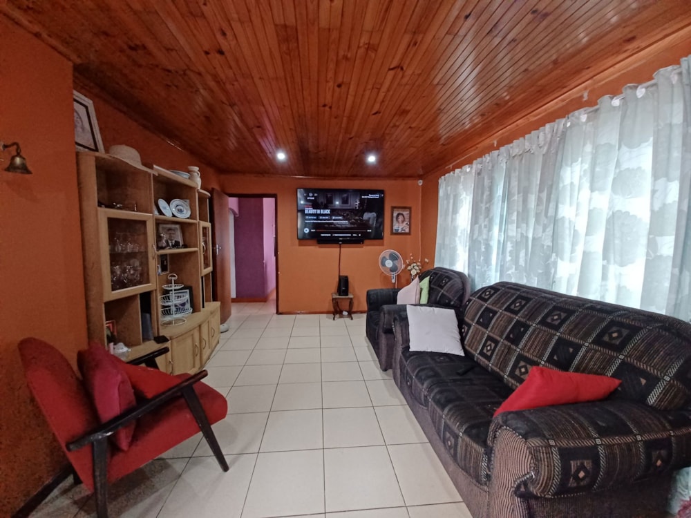 House for sale in Westridge, Mitchells Plain - 1MN1734364