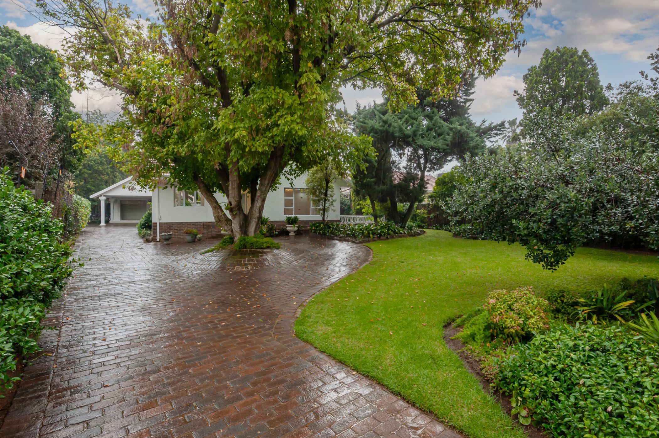 House for sale in Linden - HP1735158