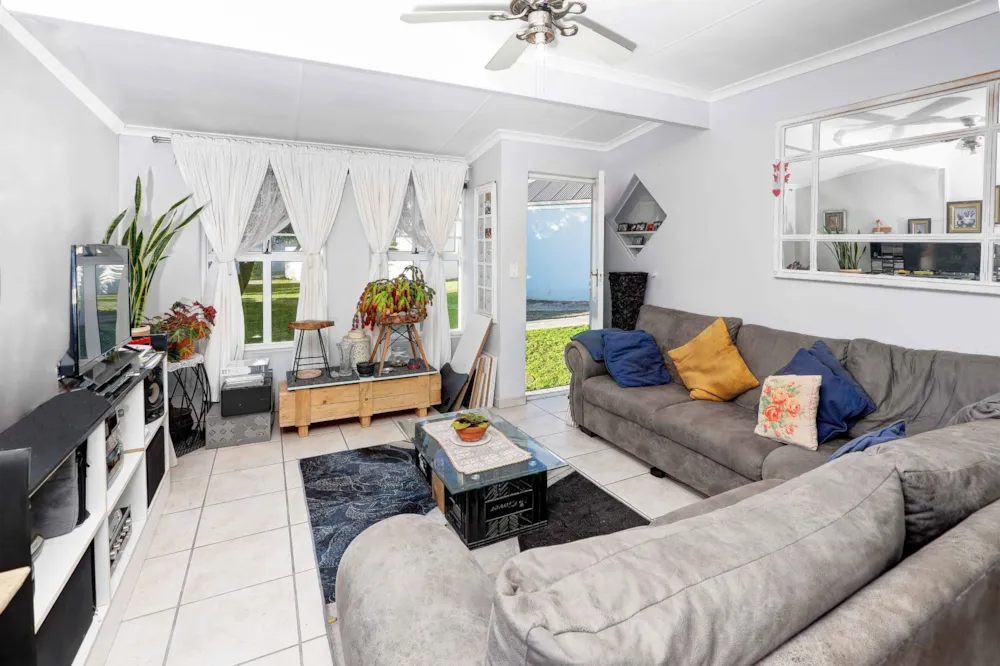 Townhouse let in Goedemoed - NSL1749053