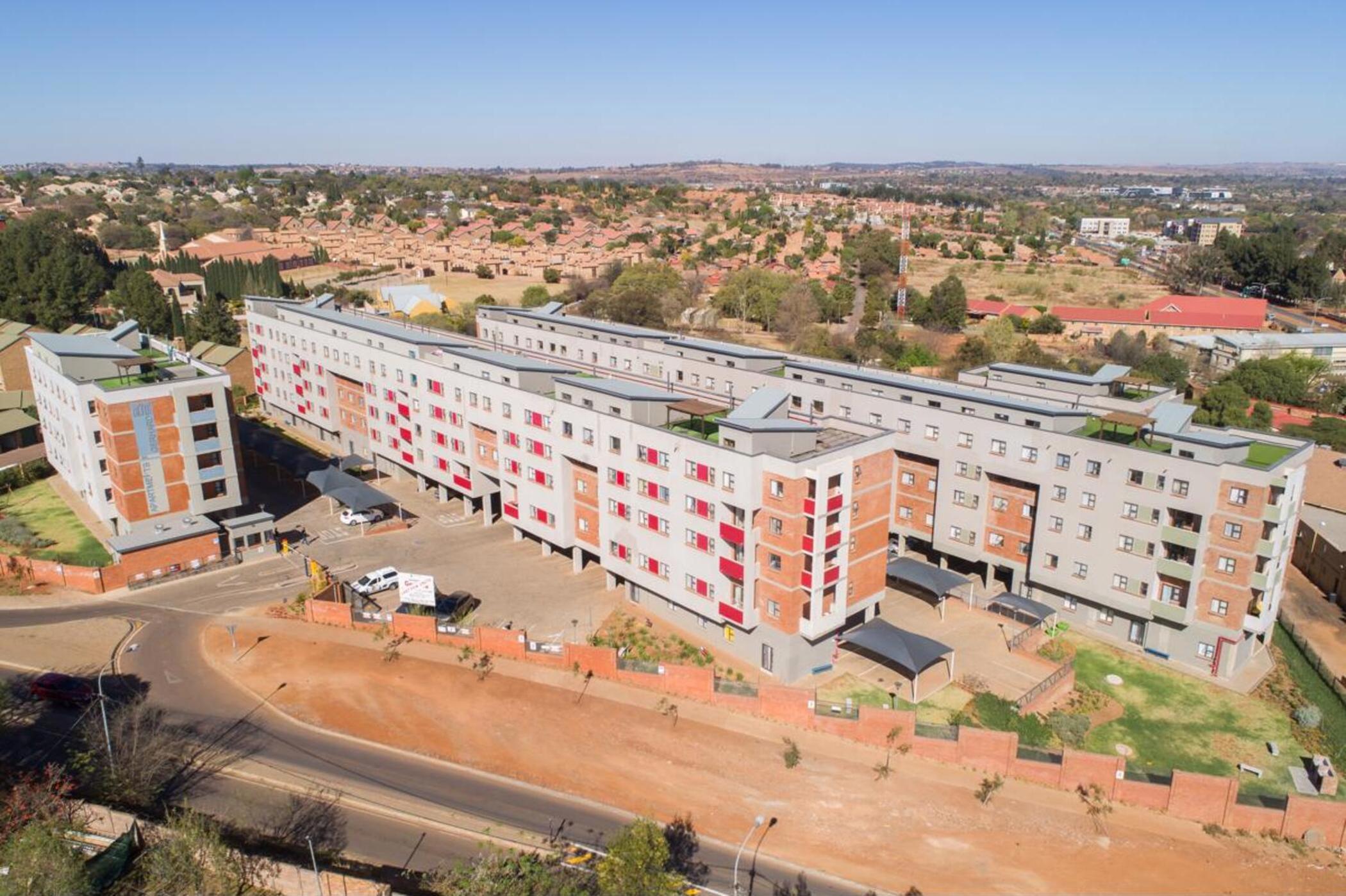 Apartment for sale in Die Hoewes - CN1665068