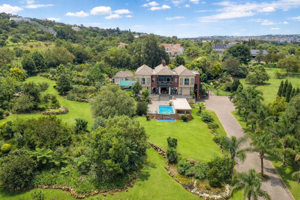 House for sale in Cornwall Hill - CN1733720