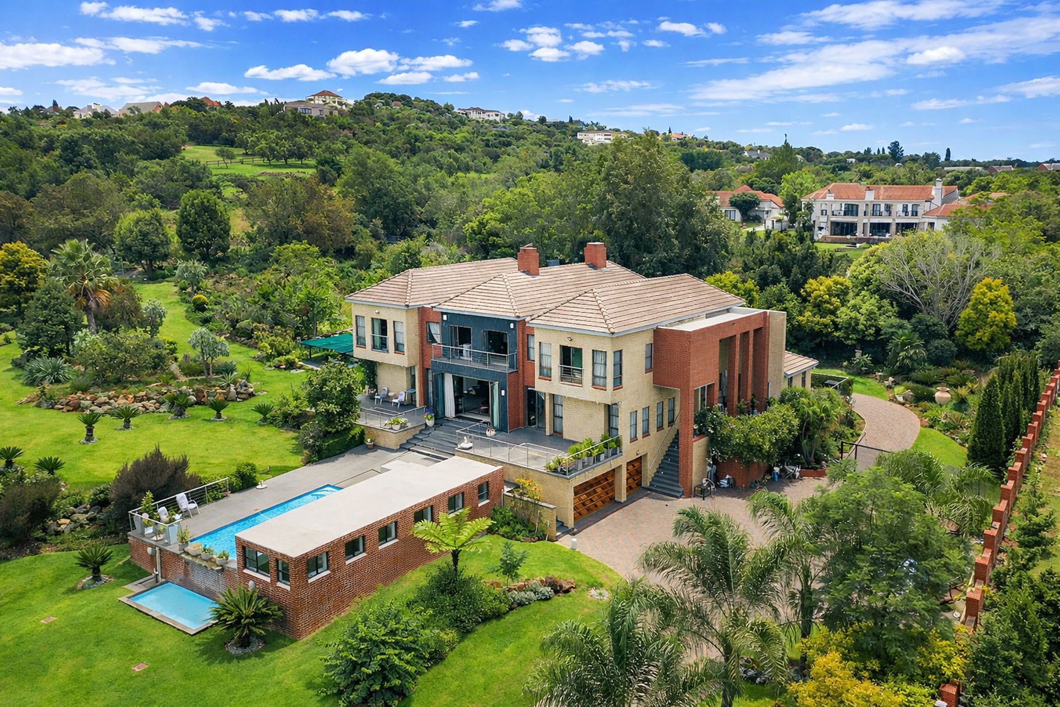 House for sale in Cornwall Hill - CN1733720