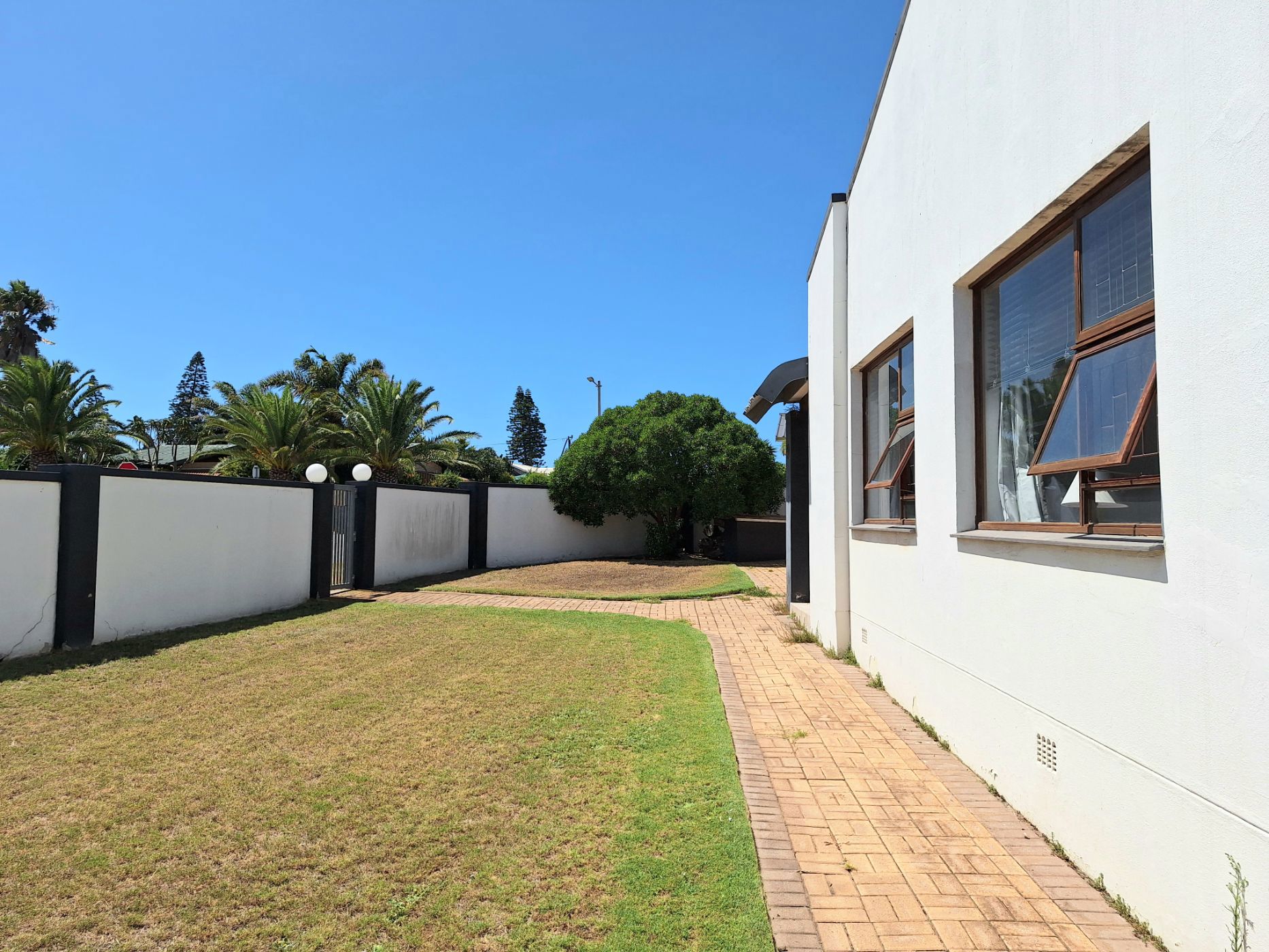 House for sale in Hartenbos - 1MB1732638