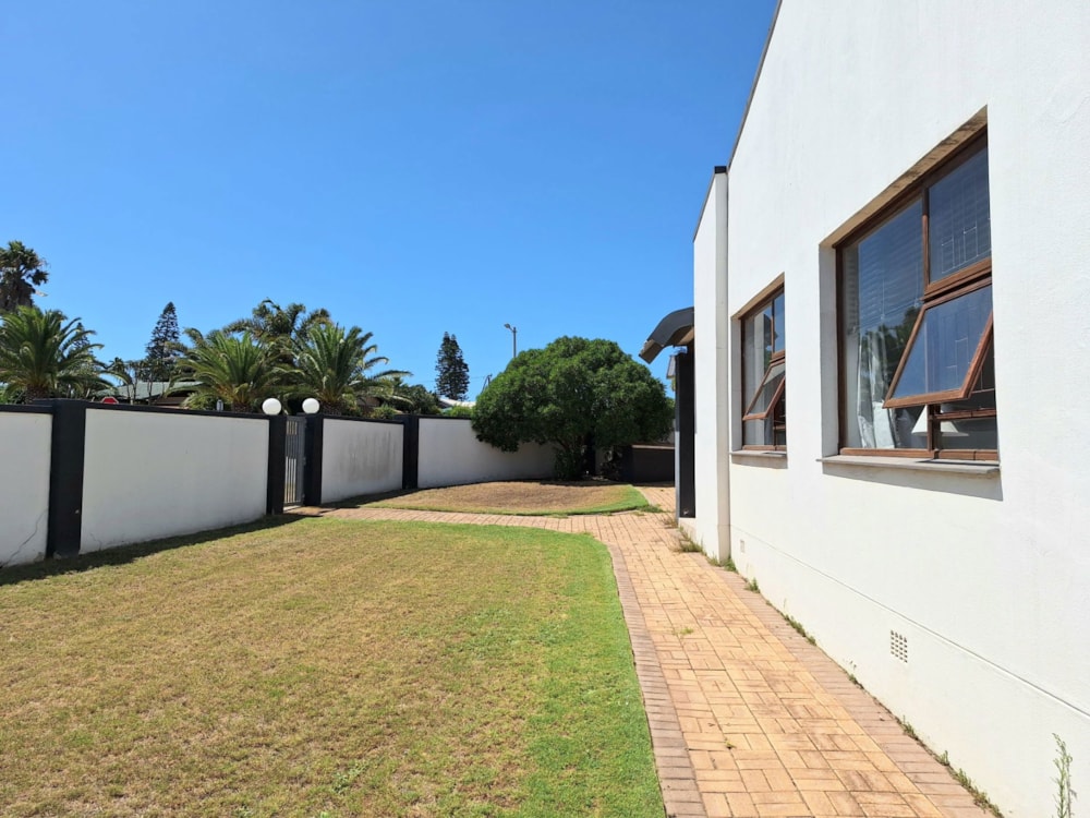 House for sale in Hartenbos - 1MB1732638