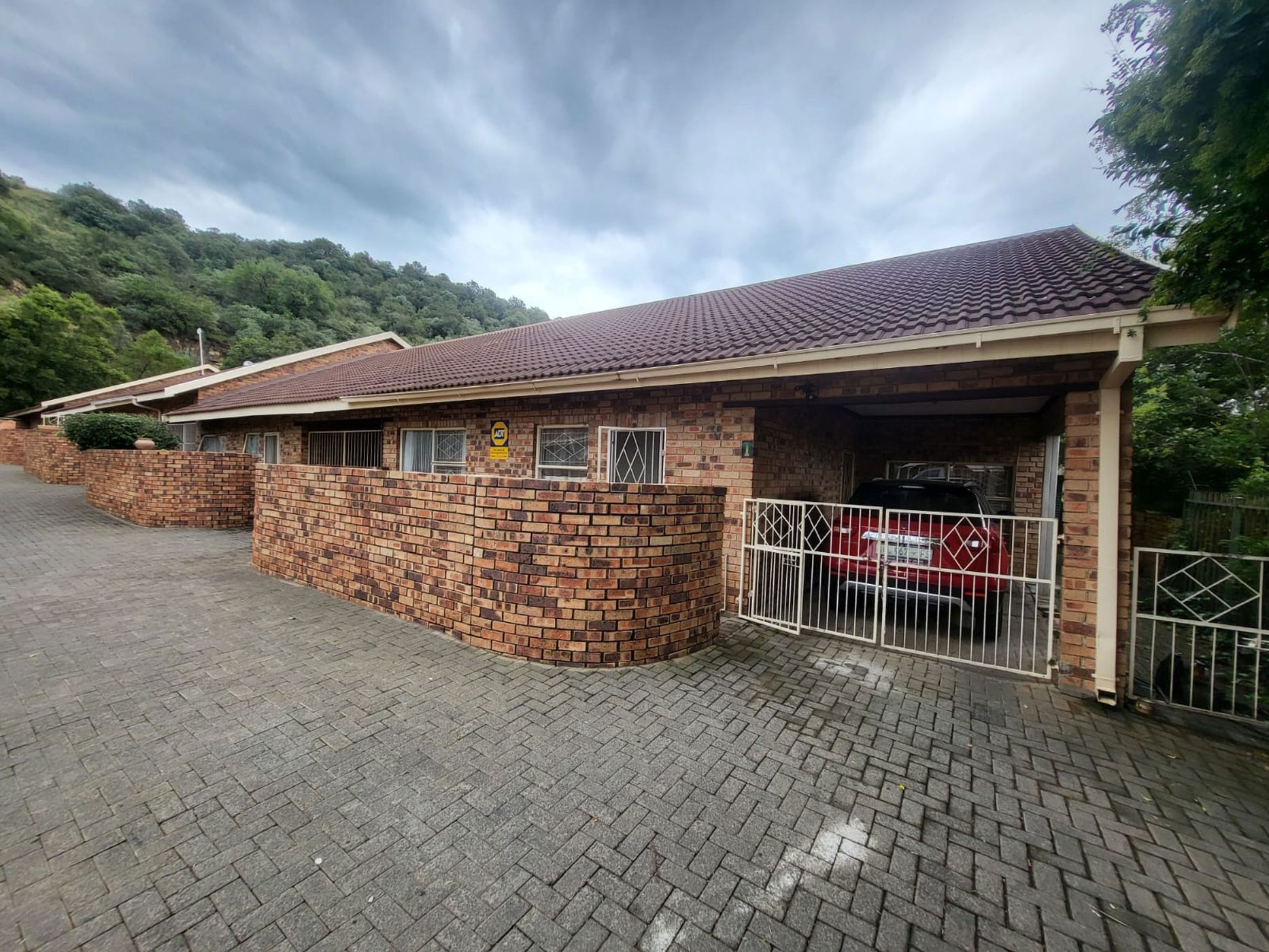 Apartment for sale in Westdene, Bloemfontein - 1BX1734266