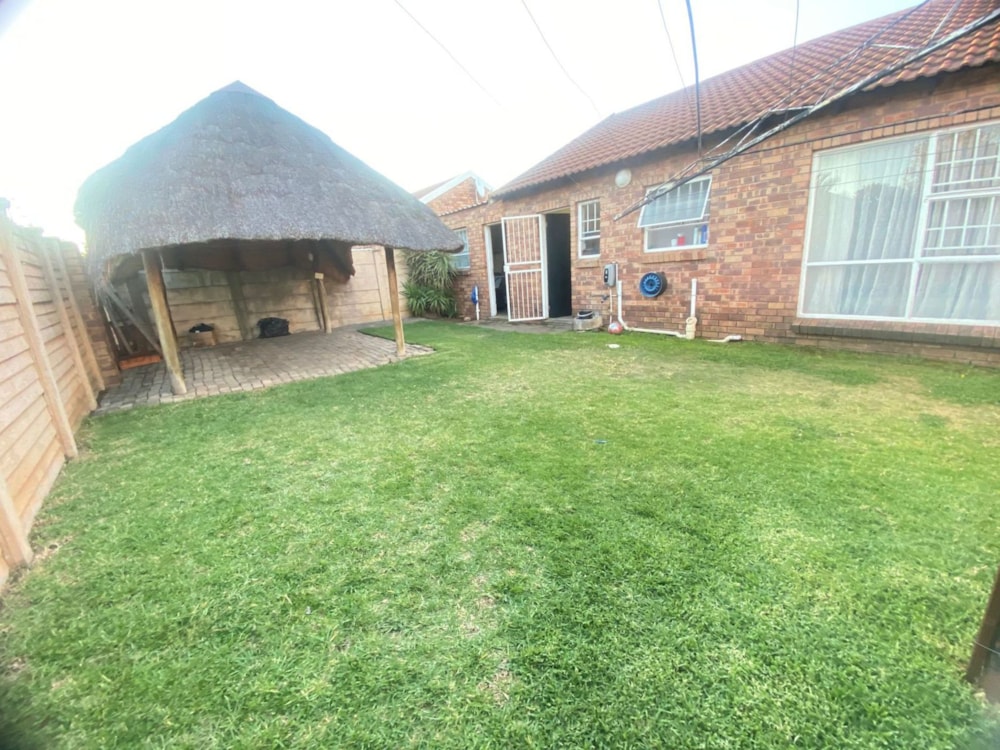 Townhouse for sale in Universitas - 1BX1734589