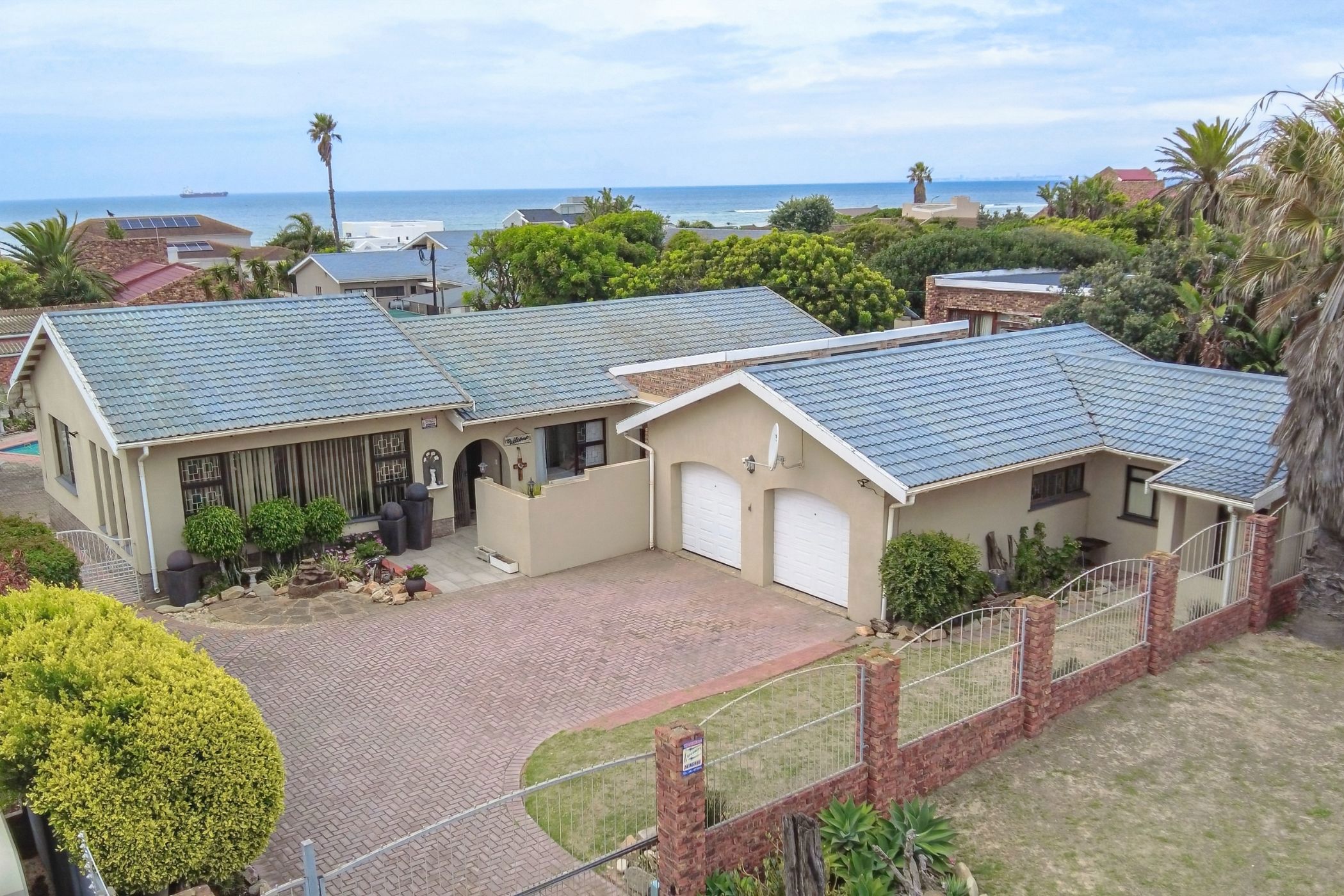 House for sale in Bluewater Bay, Port Elizabeth, Gqeberha - 1PLZ1734155