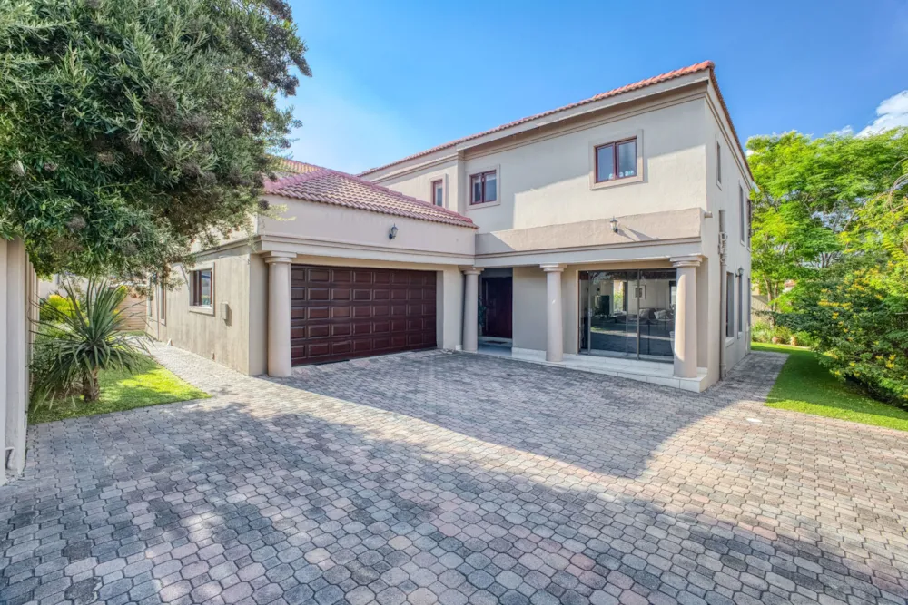 House for sale in Lonehill - FW1734618 House for sale in Lonehill - FW1734618
