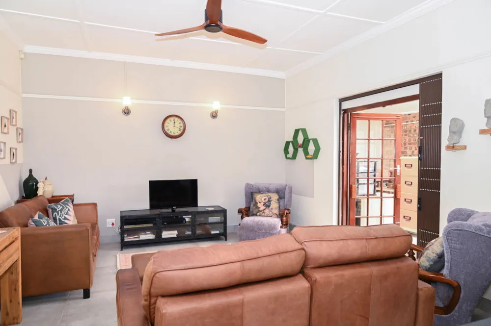 House sold in Strand Central - SW1734560