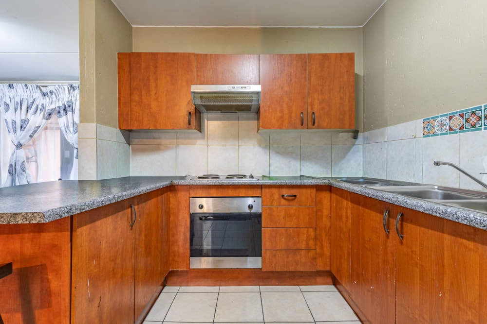 Townhouse for sale in Comet - BOK1733889