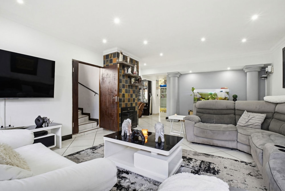 House for sale in Sunward Park - BOK1733872