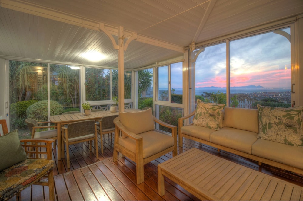 House for sale in Gordons Bay - SW1734986